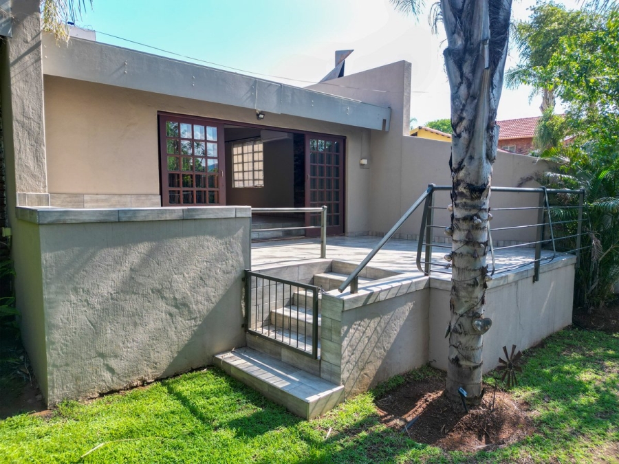 4 Bedroom Property for Sale in Ifafi North West